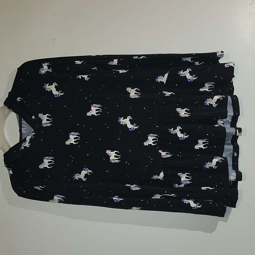 EUC Rumi Ryder hoodie top